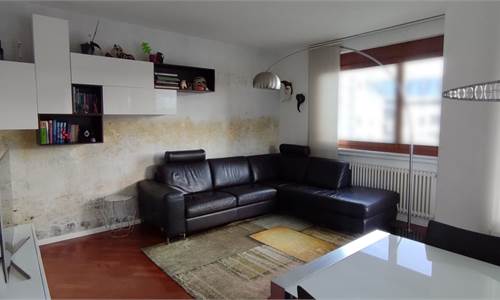 GRIES: TRILOCALE IN AFFITTO VISTA VIGNE