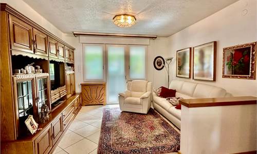 ZONA EUROPA: AMPIO QUADRILOCALE CON GARAGE