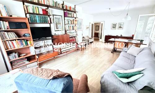 VIA DIAZ: QUADRILOCALE INTERNO CON AMPIO BALCONE