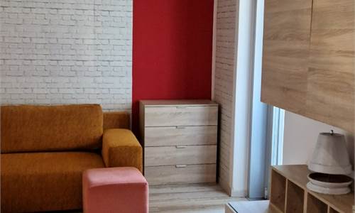 ZONA LIDO: BILOCALE AMPIO CON CUCINA ABITABILE